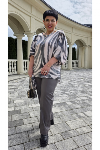 Блуза, брюки Vittoria Queen 26833 тауп_принт - фото 7