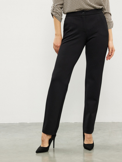 Деловые брюки зауженные из текстиля с вытачками и карманами Femme & Devur 1760 8.32F(164) - фото 1