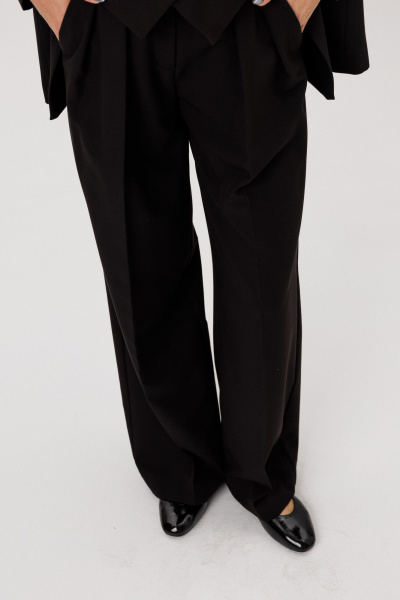 Палаццо брюки со складами и широким низом DNM 033 черный - фото 4