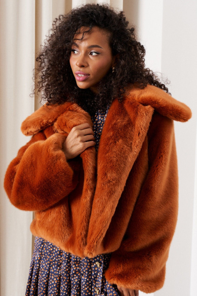 Полупальто женское из искусственного меха C of PAPAYA NEW 1743 рыжий C. of PAPAYA NEW 1743 рыжий - фото 4