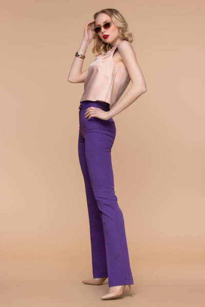 Брюки клеш с высокой талией и декоративным поясом Domna 12094 фиолетовый - фото 1