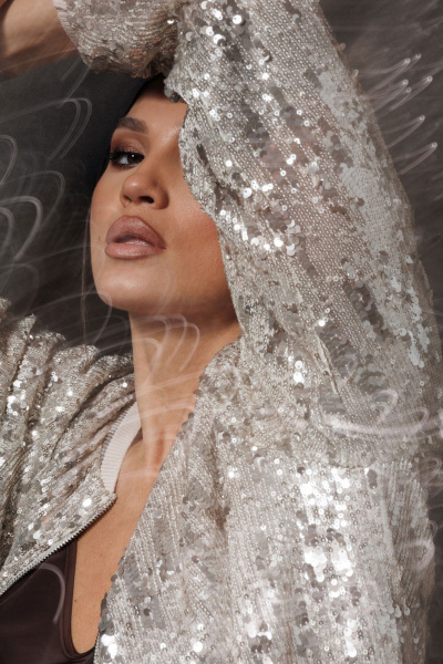 Бомбер Mislana 1279 серебро - фото 7