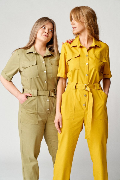 Желтый комбинезон из текстиля с накладными карманами Almirastyle 153 горчица - фото 1