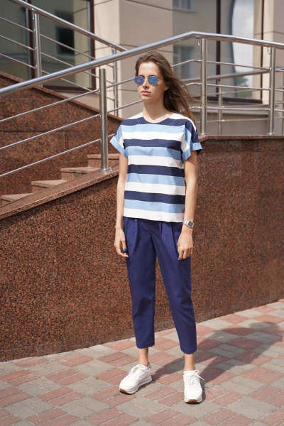 Летний комплект блузки и брюк из текстиля Motif 2062А - фото 1