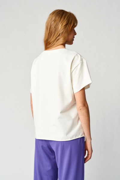 Белая футболка из вискозы с принтом и оверсайз крой Almirastyle 171-1 молоко - фото 3