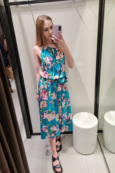 Сарафан свободного силуэта из вискозы и текстиля с разрезом Shymoda 1126-20 бирюзовый/цветы - фото 1