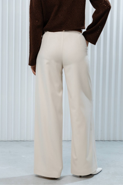 Брюки Romgil РТ0126-ВИ2 белый шоколад - фото 4