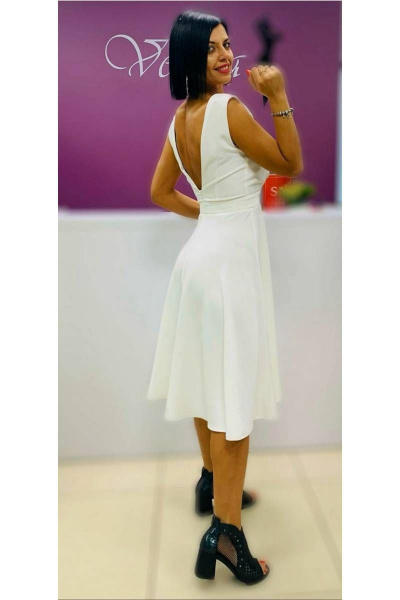 Платье приталенное с декоративными складками и V-образным вырезом S. Veles 3-203 - фото 1