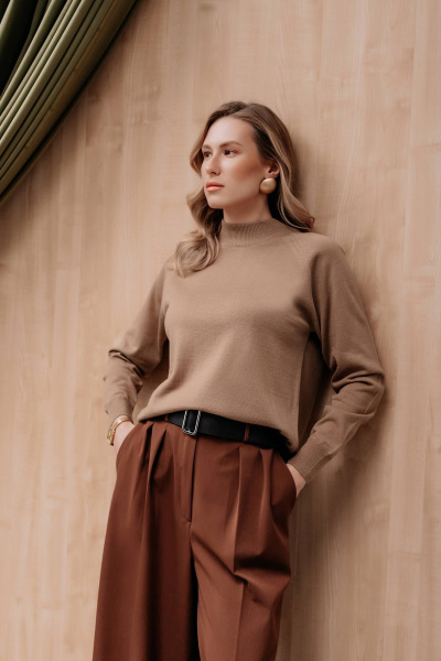 Демисезонный бежевый свитер прямого силуэта реглан Полесье С3316-15 5С1754-Д43 170,176 верблюжий - фото 3