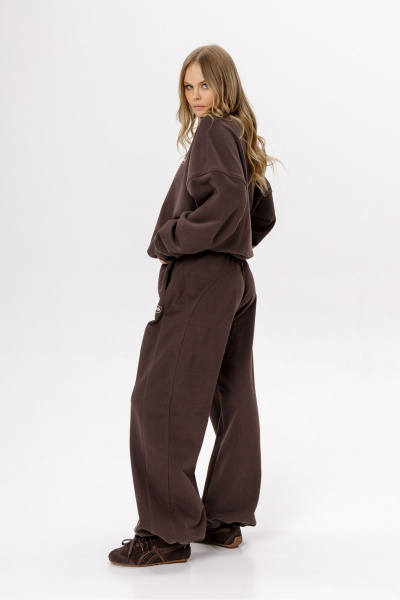 Олимпийка PiRS 6530 коричневый_с_лого - фото 6