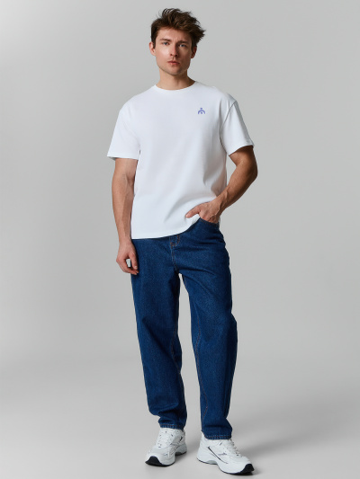 Футболка Mark Formelle 111928/25-5499П-0 белый_печать8_2_сл_на_пол_3_сл_на_спинке - фото 3