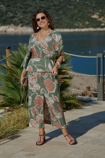 Платье Vittoria Queen 27813 зеленый/оранжевый_принт - фото 1