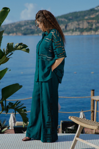 Блуза, брюки Vittoria Queen 28043 изумрудный - фото 5