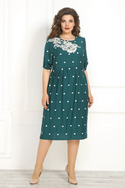 Молодёжное платье свободного кроя с фигурными подрезами Solomeya Lux 839 зелень - фото 1