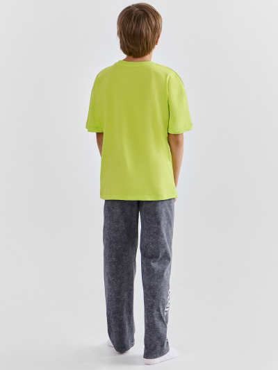 Брюки, футболка Mark Formelle 563337/25-40744ПП-0 дикий_лайм_потертости_на_графите_3_сл_на_пол_2_сл_ - фото 2