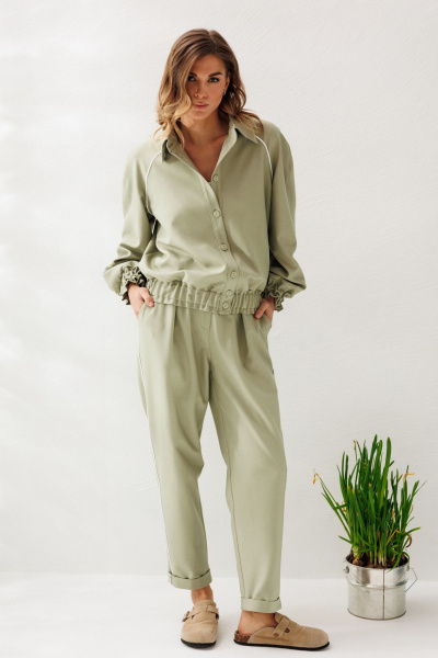 Блуза, брюки Ларс Стиль 1215 олива - фото 7