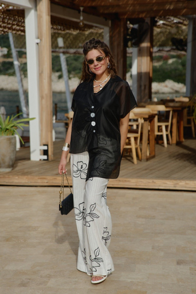 Блуза Vittoria Queen 29093бл черный - фото 5