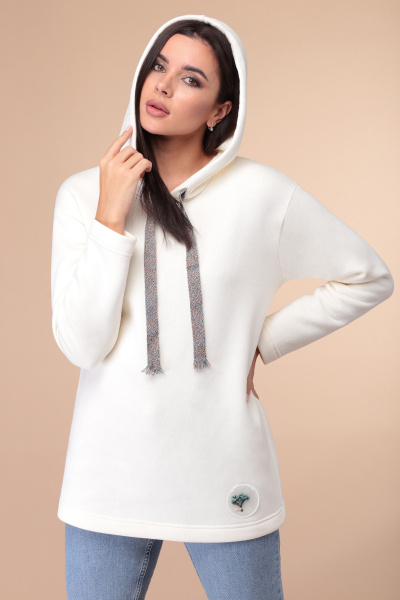 Спортивная туника с капюшоном из трикотажа с нашивкой Линия Л Б-1821 молоко - фото 2