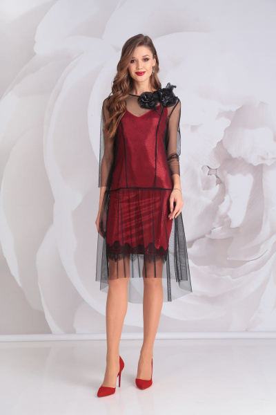 Платье с воланом и рельефами из текстиля и трикотажа Golden Valley 4528 черно-красный - фото 1