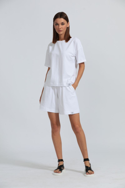 Женские оверсайз шорты с удлиненной моделью из футера Kivviwear 4027 белый - фото 5