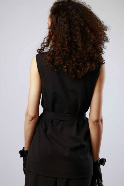 Черный жилет из текстиля с V-образным вырезом и разрезами Femme & Devur 70685 1.3F(170) - фото 5