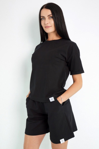 Женские оверсайз шорты с расширением к низу из футера Kivviwear 4027 черный - фото 7