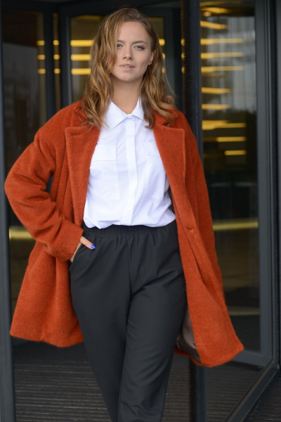 Пальто оранжевое свободного кроя из пальтовой ткани Anna Majewska 1502 рыжий - фото 1