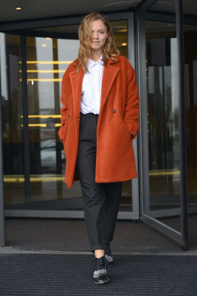 Пальто оранжевое свободного кроя из пальтовой ткани Anna Majewska 1502 рыжий - фото 4