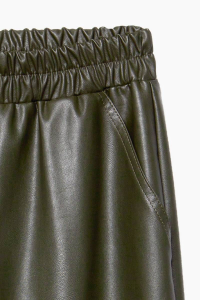 Экокожаные джоггеры с поясом и карманами для девочки Bell Bimbo 213106 хаки - фото 2