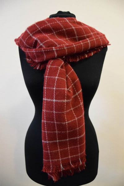 Шарф красный бордовый из текстиля 70х180 см для ежедневного стиля TrendCorner 9-16-2-199 1215 - фото 1