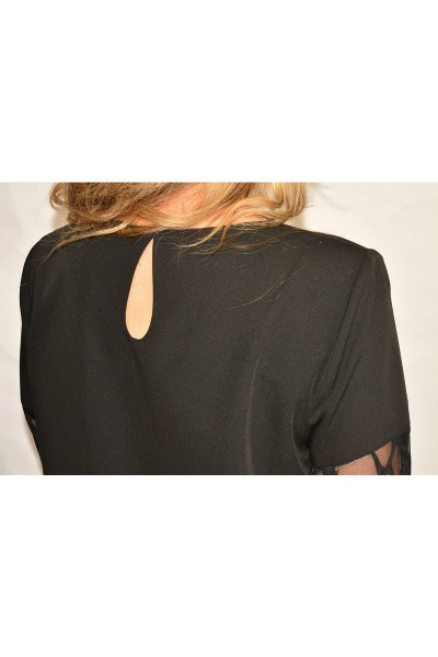 Блуза нарядная из ткани с ажурной отделкой и съемными брошками Needle 384/1 - фото 5