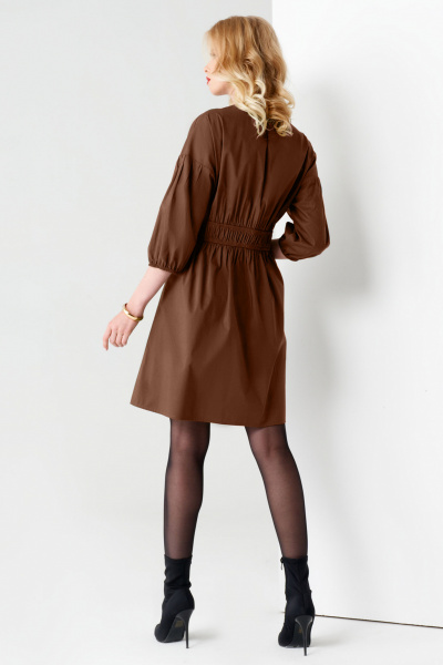 Платье мини с широким поясом и рукавами 3/4 из хлопка Панда 64780z коричневый - фото 2