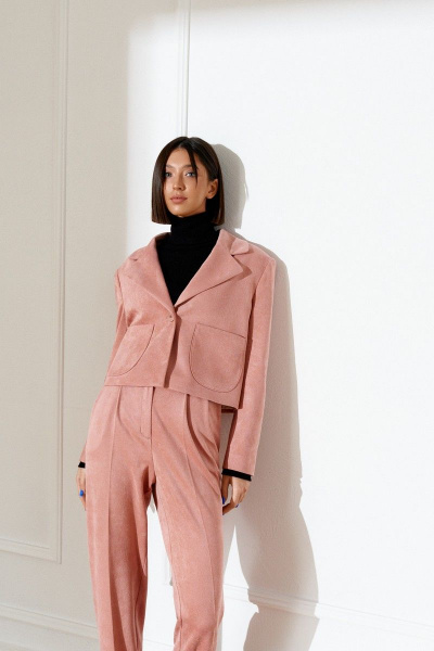 Деловой комплект брюки и жакет из вельвета с накладными карманами ANNETE A4008 - фото 8