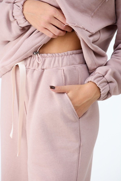 Костюм свитшот и брюки в стиле оверсайз с открытыми срезами Anelli 1143 пудра - фото 2