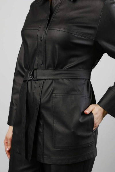 Демисезонная блуза из экокожи с накладными карманами Femme & Devur 70739 1.3BF(170) - фото 6