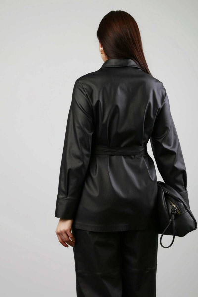 Демисезонная блуза из экокожи с накладными карманами Femme & Devur 70739 1.3BF(170) - фото 3
