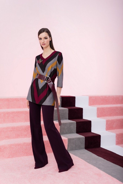 Туника из трикотажа с V-образным вырезом и разрезами Alena Goretskaya A1035/15 - фото 1