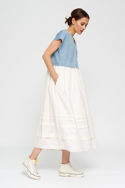 Платье расширенное длиной ниже колен с вырезом В BURVIN 8077-81 - фото 1