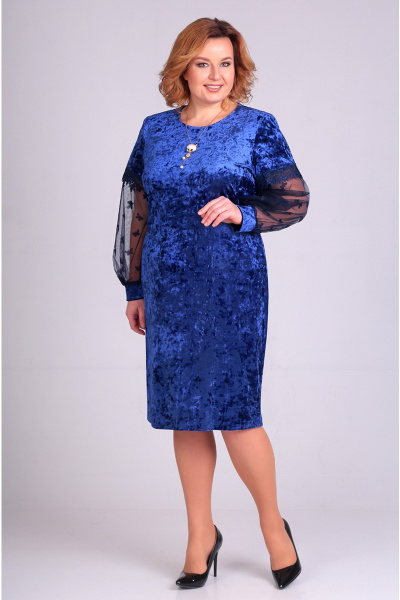 Платье приталенное из бархата с многоуровневыми рукавами Таир-Гранд 6535 василек - фото 1