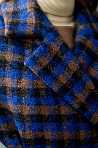 Синее зимнее пальто из пальтовой ткани и шерсти Elema 6-11975-1-170 клетка - фото 5