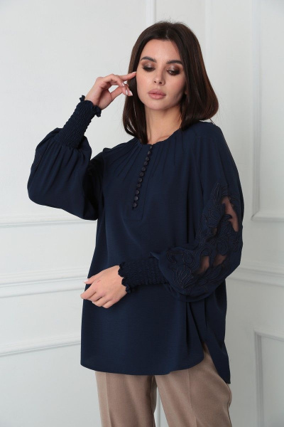 Блуза прямого силуэта с вышивкой из хлопка SandyNa 130413 синий - фото 2
