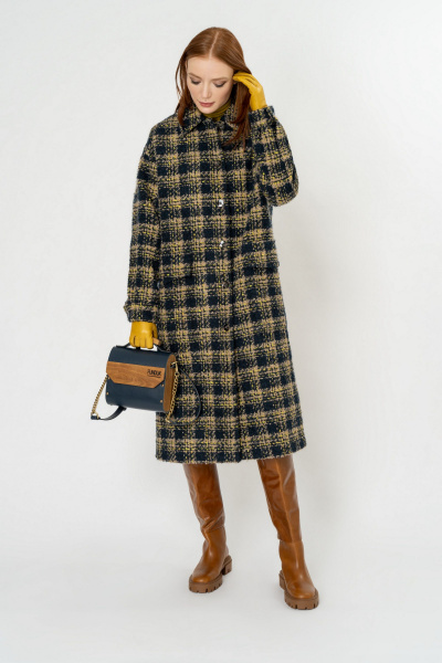 Демисезонное бежевое пальто из пальтовой ткани Elema 1-11355-1-164 клетка - фото 1