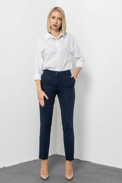 Демисезонные классические брючки из текстиля Domna 12103 темно-синий - фото 5