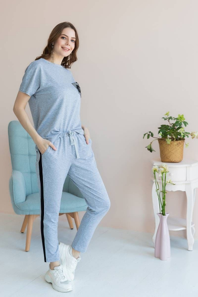 Демисезонный костюм из вискозы с футболкой и брюками ASV 1982 серый - фото 5