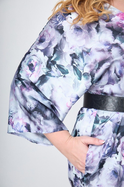 Вискозное платье с принтом шелка с разрезом и V-горловиной Anelli 1153 серый_пионы - фото 4