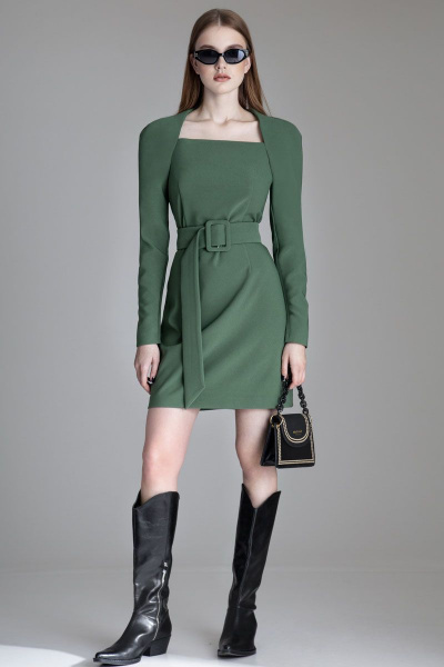 Зеленое приталенное платье с отрезной линией талии Орхидея 1132 зеленый - фото 1