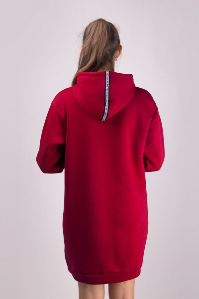 Трикотажное платье с карманами и капюшоном Verally 445-1 брусника - фото 3