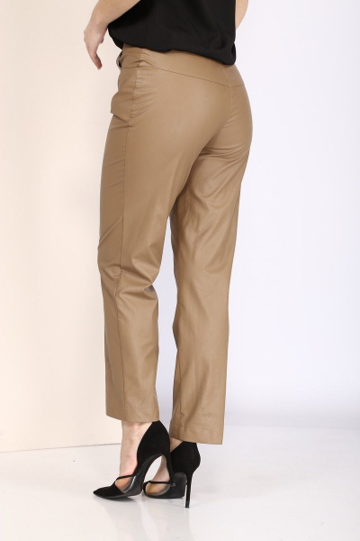 Брюки прямого силуэта из экокожи с поясом и карманами Bonna Image 675 бежевый - фото 6