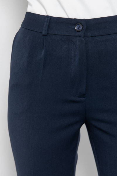 Брючки с кожаным лампасом и стрелками Domna 12104.164 темно-синий - фото 4