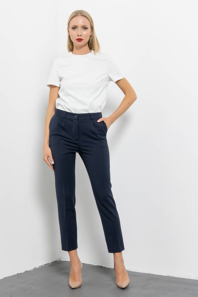 Брючки с кожаным лампасом и стрелками Domna 12104.164 темно-синий - фото 1
